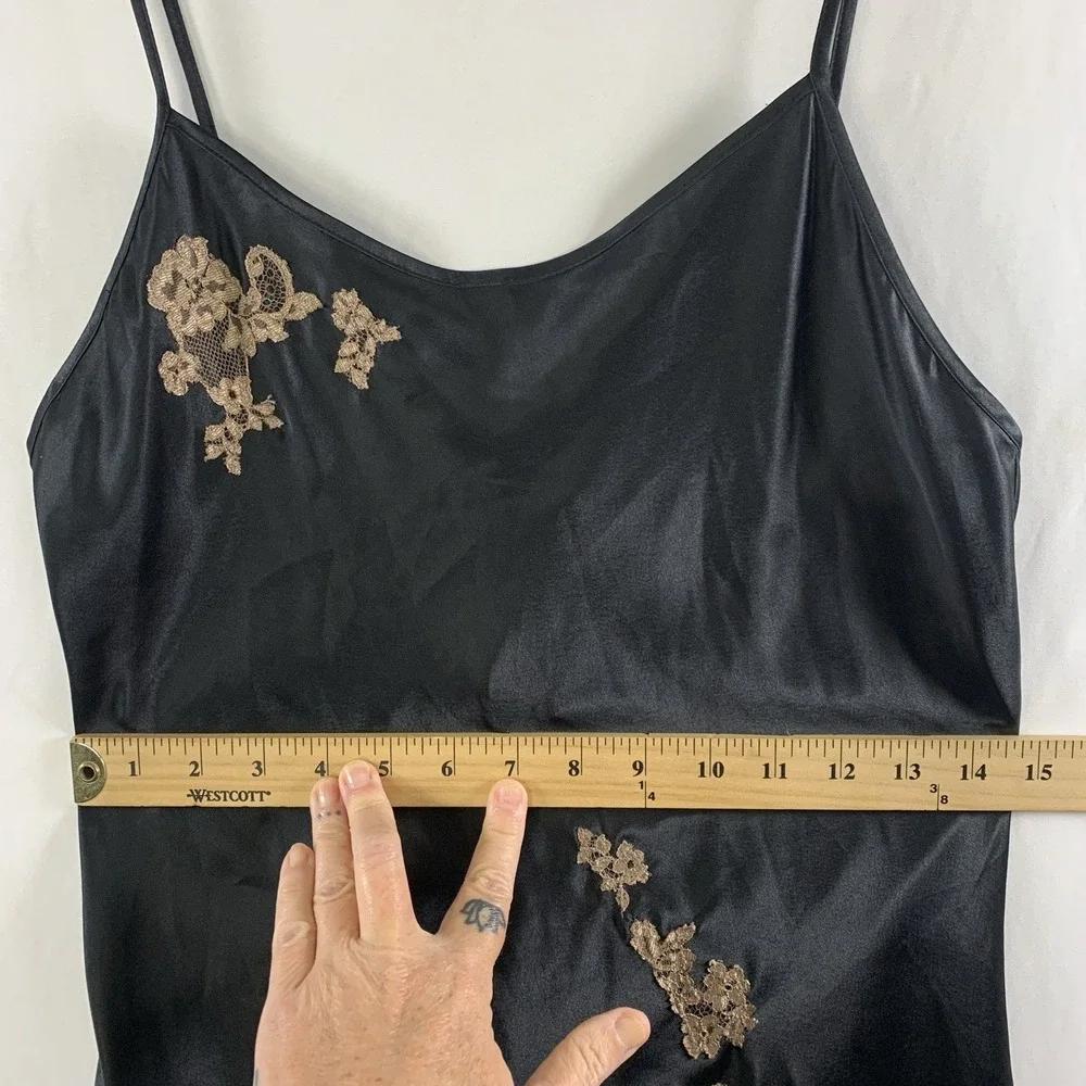 VTG Y2K Victorias Secret Womens Satin Lace Chemise Dress Sz M Low Tie Back 2006 - Picture 7 of 14